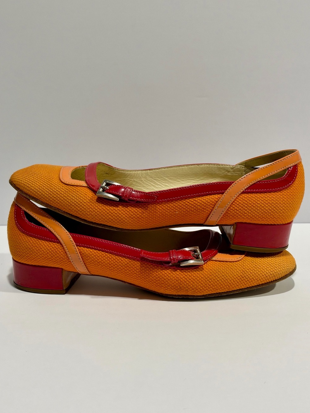 Prada Orange Pink Mary Jane Pumps Colorblock Low Block Heels EU 37 Mod - Picture 5 of 11